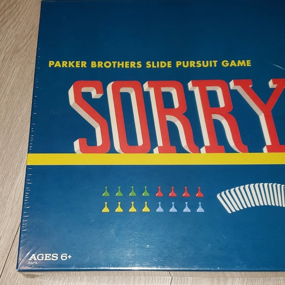 ⭐NIB Habro Retro Sorry Board Game